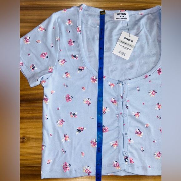 NEW Cotton On Sammie Scoop Neck Short Sleeve Crop Top Women’s size Medium NWT - Picture 7 of 11